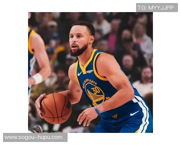 媒体人热评杨瀚森进步显著库里获得圆柱体称号引发热议